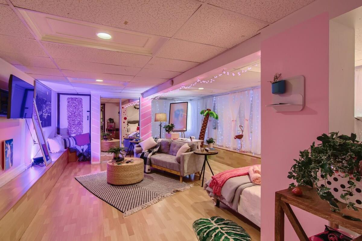 Barbie'S Dream Apt In The City ساكرامنتو المظهر الخارجي الصورة